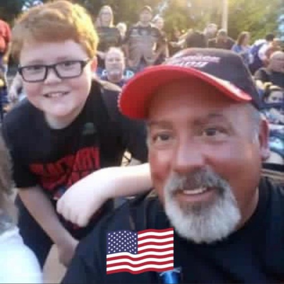 Meet your Posher, James - Picture 2 of 2